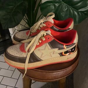 A Bathing Ape Bapesta FS-001
Bear Brown Red Leather Men's
Low Top Sneakers